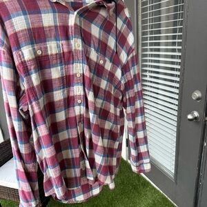 American Eagle Plaid Button-Up Shirt